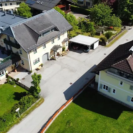 Brigitte Schoendorfer Apartman *